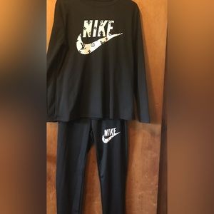 Nike LV Track Suit Size L